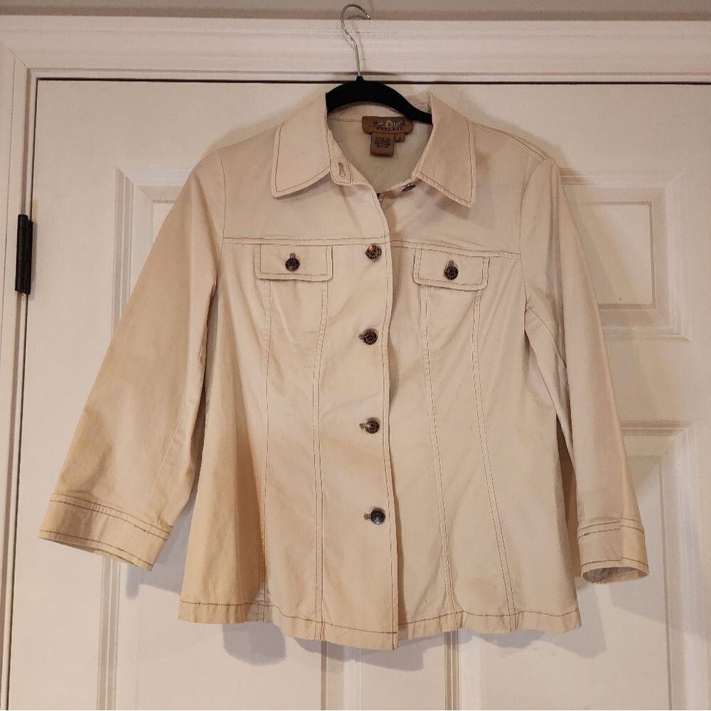 Peck & Peck Weekend lightweight beige button up jacket Size 8